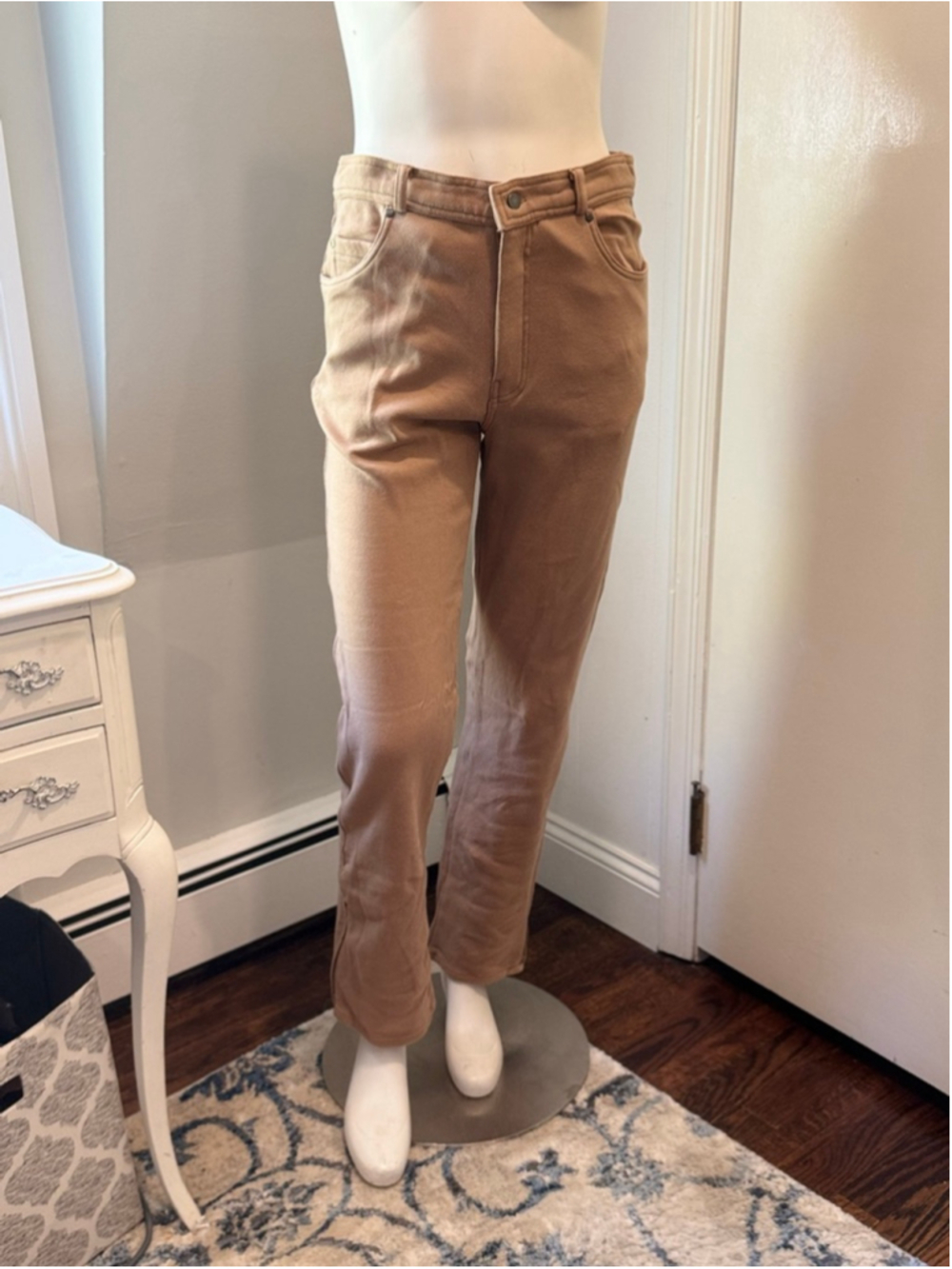 NY BASED | women's Tan Straight Leg soft stretch Pants Size Medium